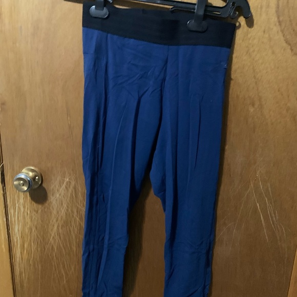 2 for 15$// Adidas Leggings - Picture 1 of 3